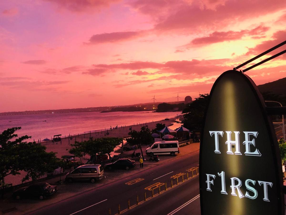 The First 南湾旅舍 外观 照片