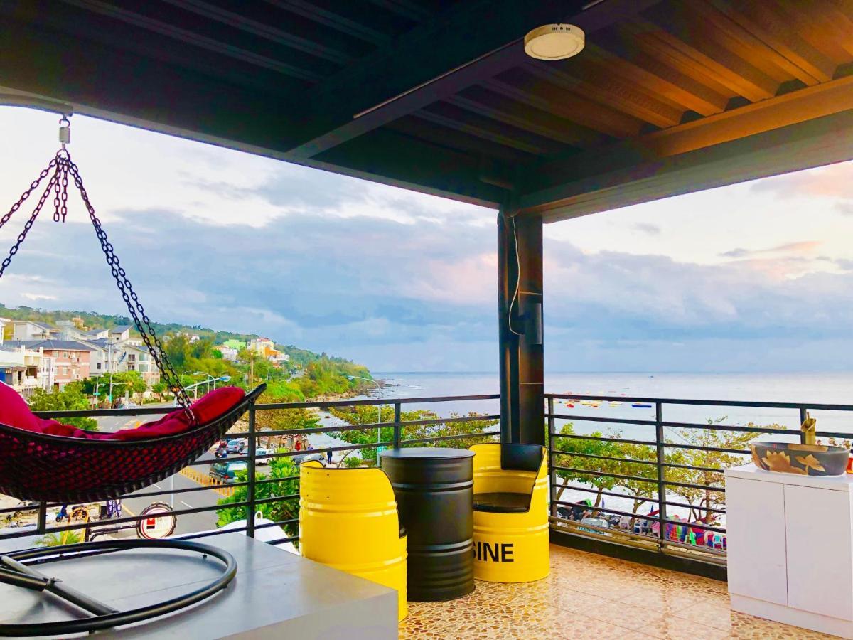 The First 南湾旅舍 外观 照片